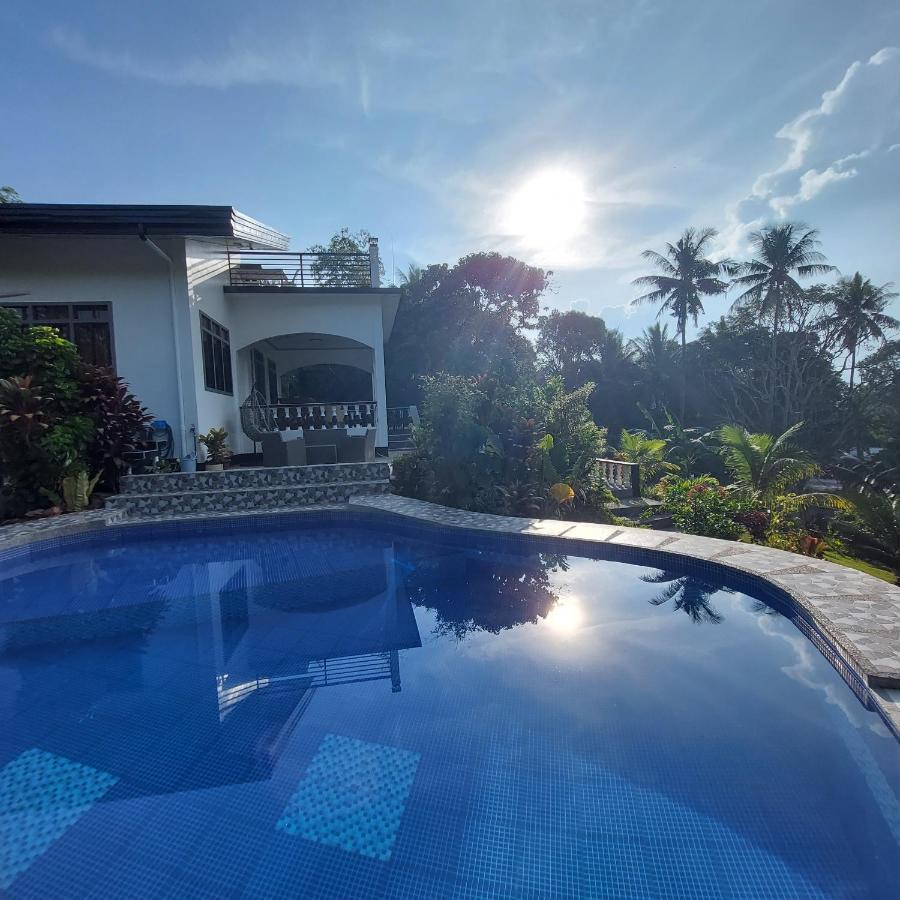 Matteo'S Hus Villa Rental Zamboanguita  Ngoại thất bức ảnh