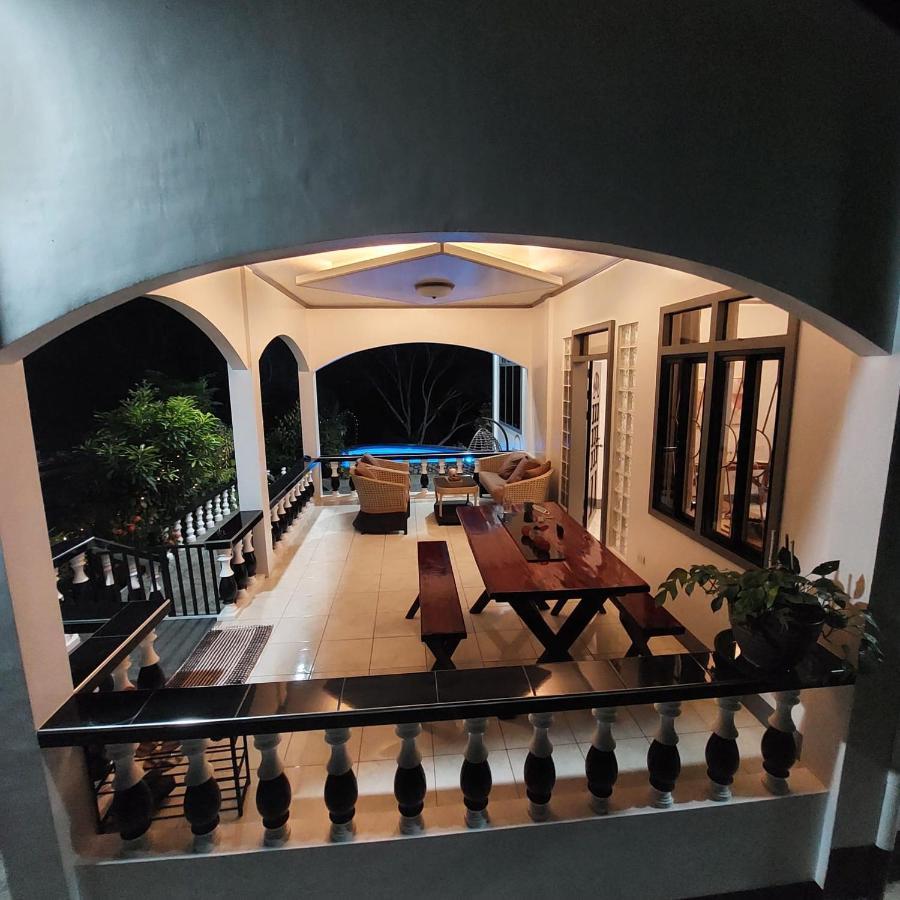 Matteo'S Hus Villa Rental Zamboanguita  Ngoại thất bức ảnh