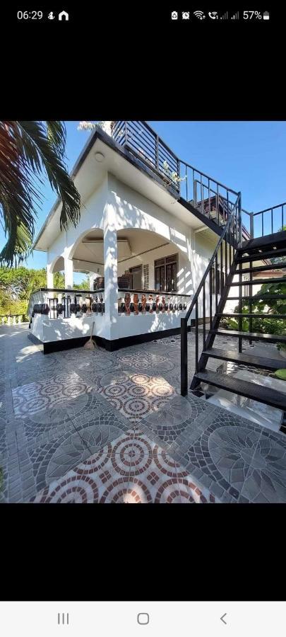 Matteo'S Hus Villa Rental Zamboanguita  Ngoại thất bức ảnh